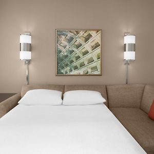 Queen Room Two Queen Beds Sofa Bed High Floor